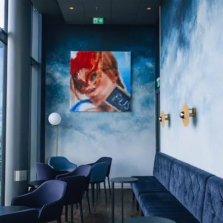 Clarion Hotel 4*