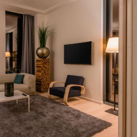 Clarion 4*