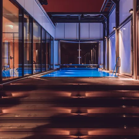 Clarion Hotel 4*