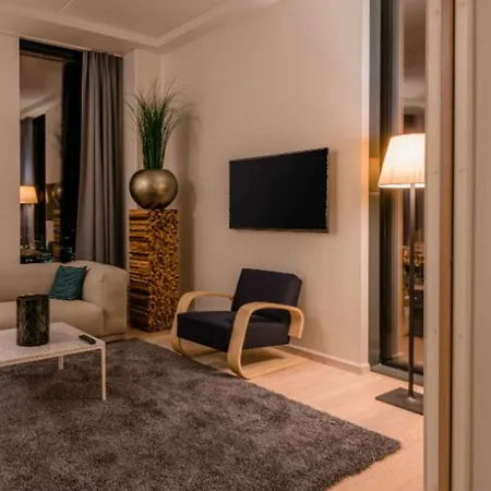 Clarion 4*